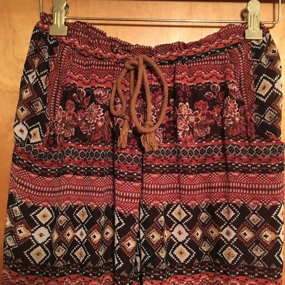Aztec Print Pants - Picture 3 of 7